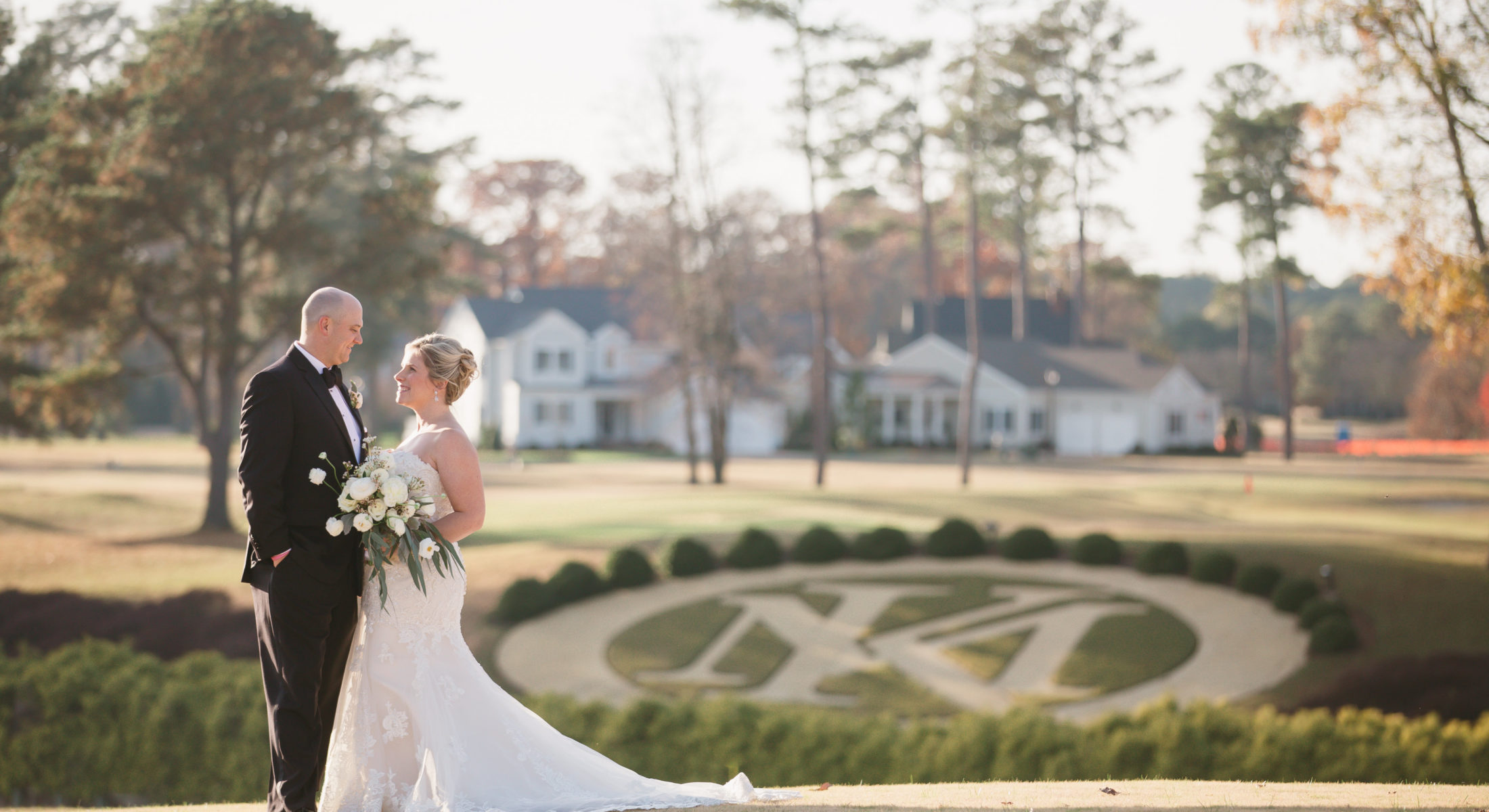 KM crest wedding photo