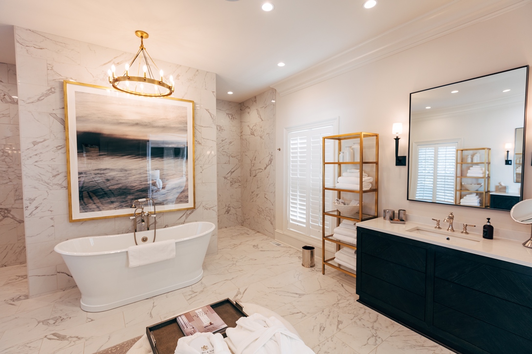 Master Suite 1 bathroom