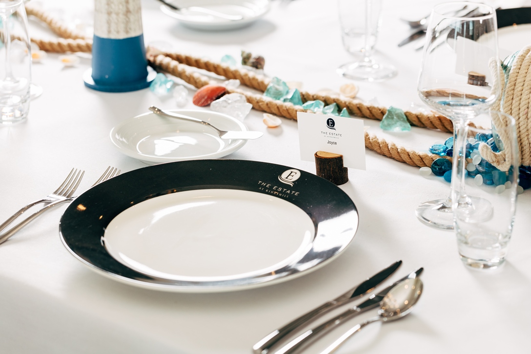 Personalized place setting